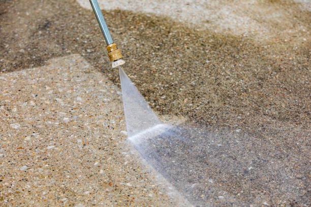 Best Driveway Pressure Washing  in Walters, OK